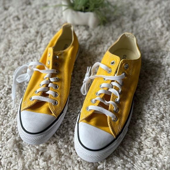 Converse Shoes - Coverse All Star Yellow and White unisex new hip preppy skater sneaker shoes